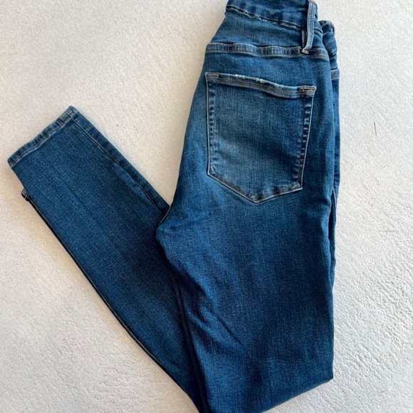 sz 27 High Waisted Good American Distressed Skinny Leg Super Stretch Denim Jeans - Picture 6 of 8